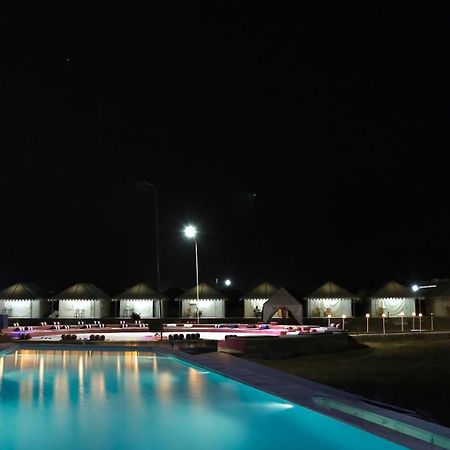 ג'איסלמר Khamma Ghani Resort With Pool מראה חיצוני תמונה