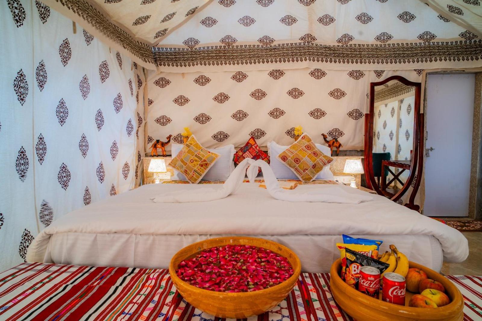 ג'איסלמר Khamma Ghani Resort With Pool מראה חיצוני תמונה